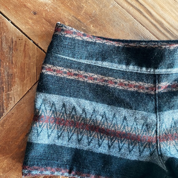 Free People Wood Blend Boho Winter/Autumn Shorts - Picture 2 of 5